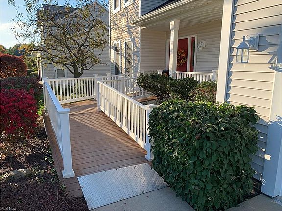 2nd image of 4393 Stone Creek Dr