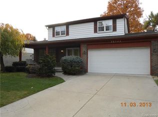 20242 Maplewood St, Riverview, MI 48193