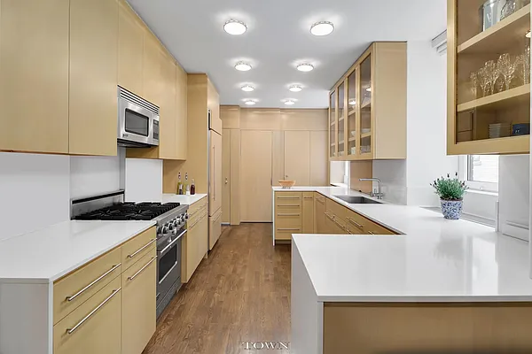 Sold by Town Residential | media 14