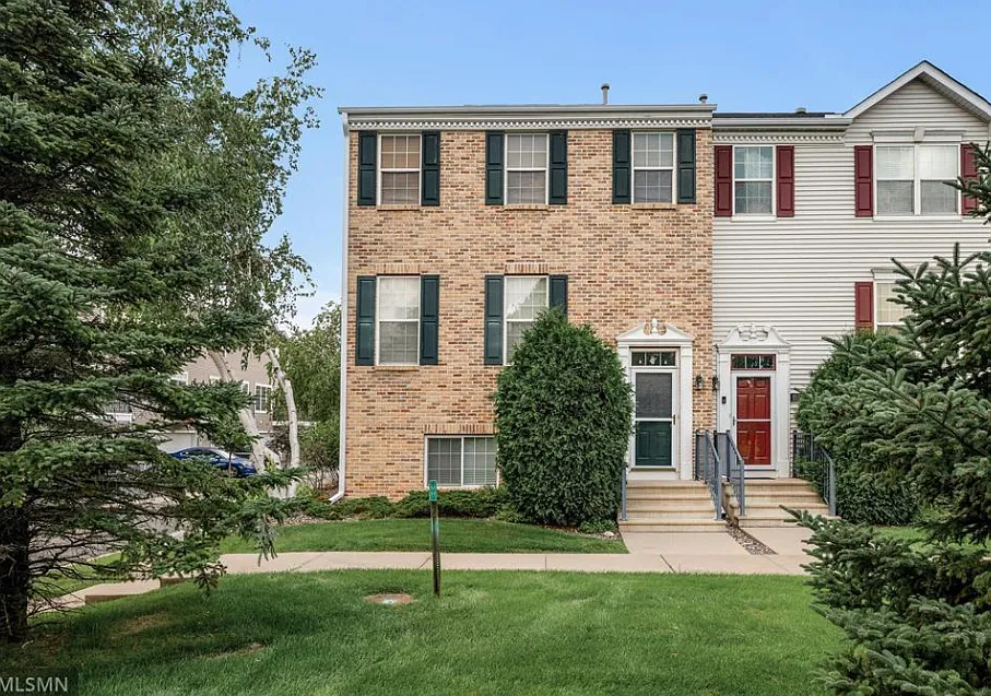 15566 June Grass Ln