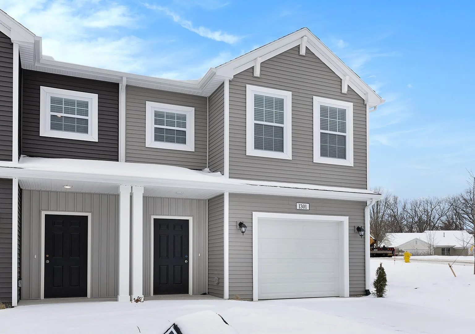 Move-In Special: Get October FREE! Move in by September 30th to receive FREE rent for October. Ta... — Photo 2