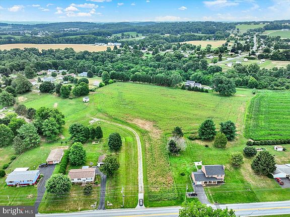 2nd image of 2025 Stoverstown Rd