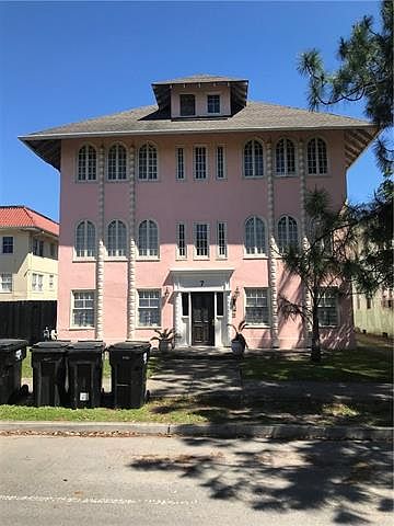 1st image of 7 Fontainebleau Dr APT K