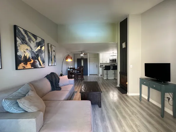 1605 Hotel Cir S, San Diego, CA