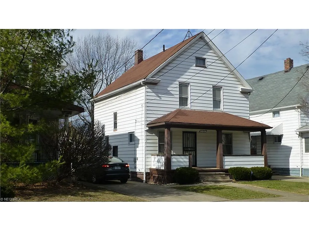 3544 W 54th St photo 1