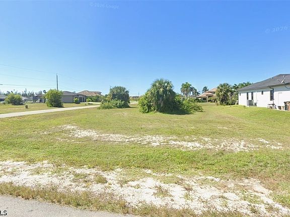 3rd image of 2700 NW 41st Ave
