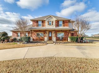 1412 E Remington Park Dr, Terrell, TX 75160
