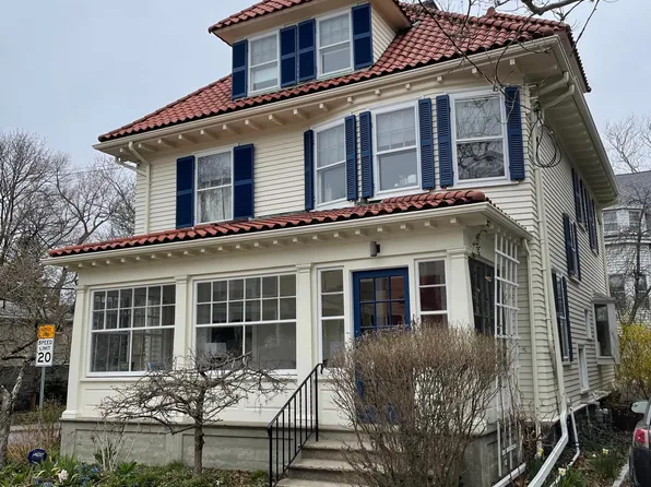 153 Upland Rd, Cambridge, MA 02140