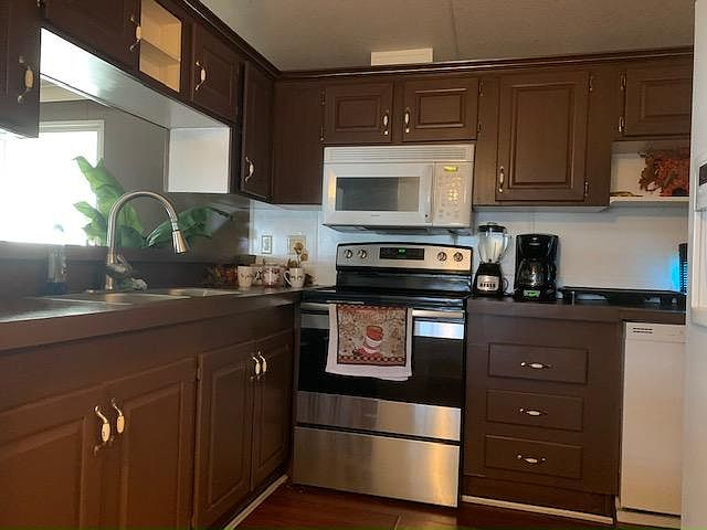 1st image of 115 Todd St #115