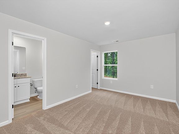 5th image of 1326 Principal Featherstone Ave