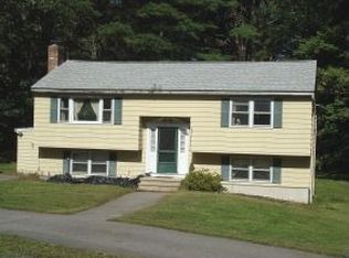 3 Tami Ln, Epping, NH 03042