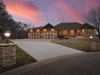 21000 Kerry St NW, Oak Grove, MN, 55011