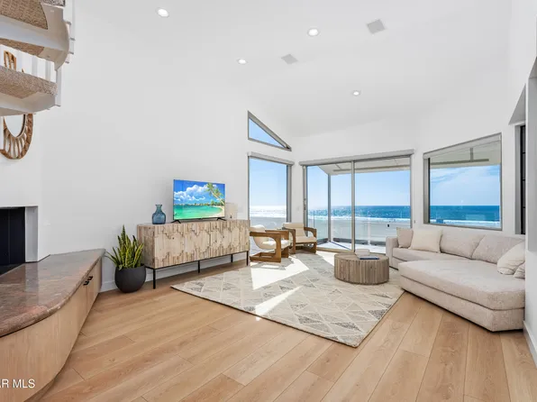 4 E Jib St #13, Marina Del Rey, CA 90292