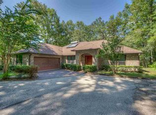 1136 Coe Landing Rd, Tallahassee, FL 32310