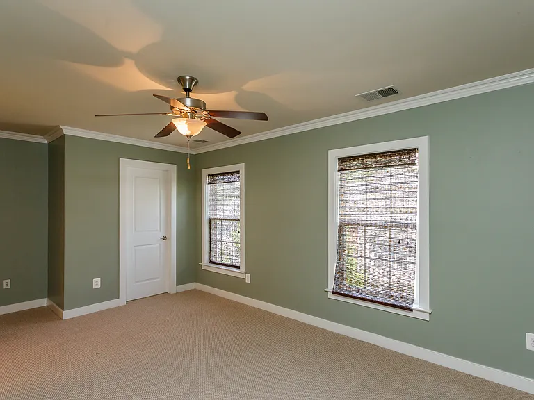 154 Brookwood Dr — Photo 16