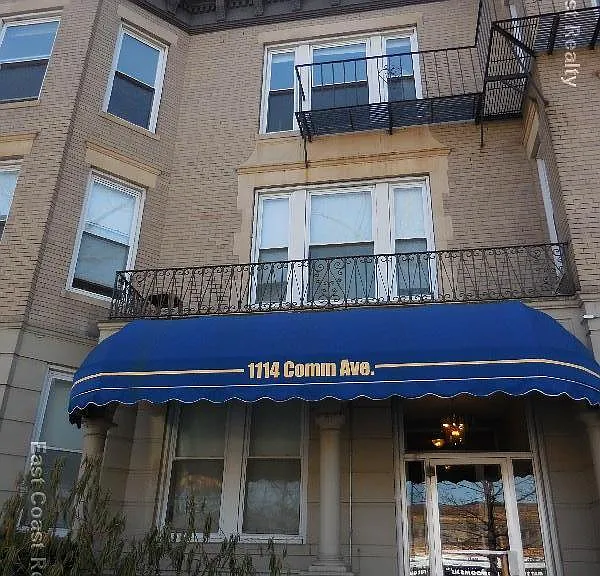1114-1118 Commonwealth Ave — Photo 10