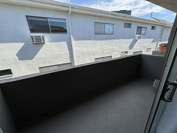 3rd image of 11707 Kiowa Ave APT 7