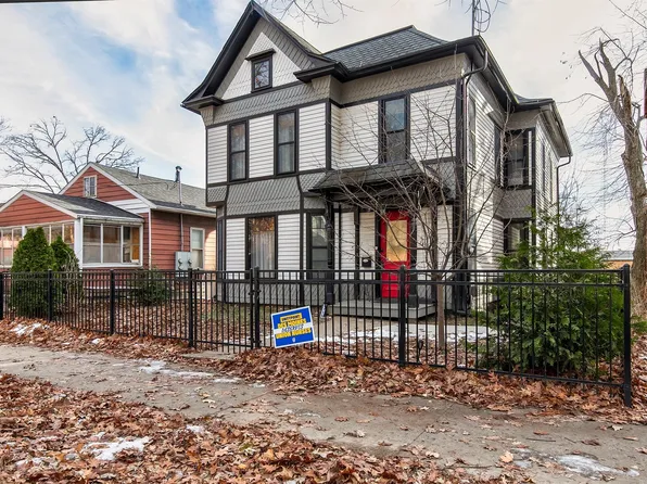 1730 Woodland Ave, Des Moines, IA 50309