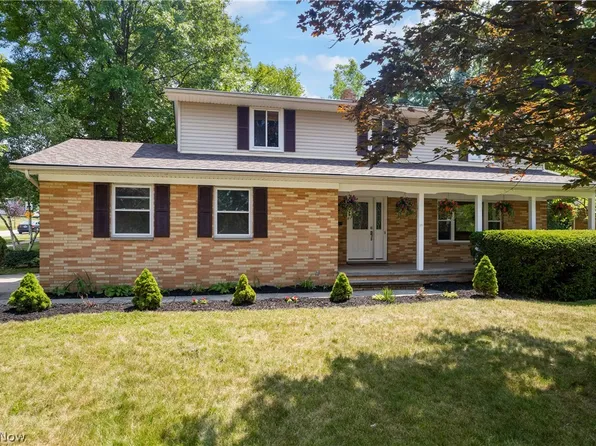 2730 E Royalton Rd, Brecksville, OH 44141