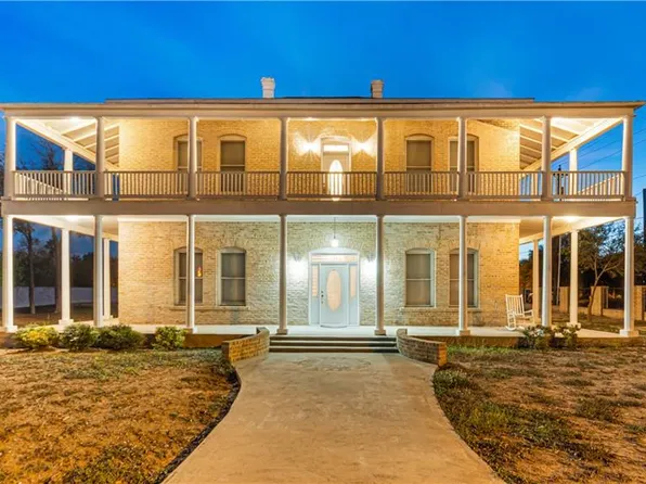 600 E Mirasoles St, Rio Grande City, TX 78582