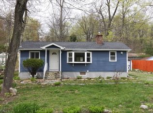 249 Wiscasset Rd, Highland Lakes, NJ 07422