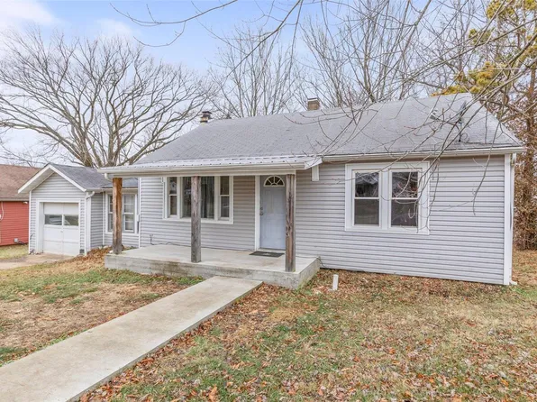 908 Dunklin St, Potosi, MO 63664