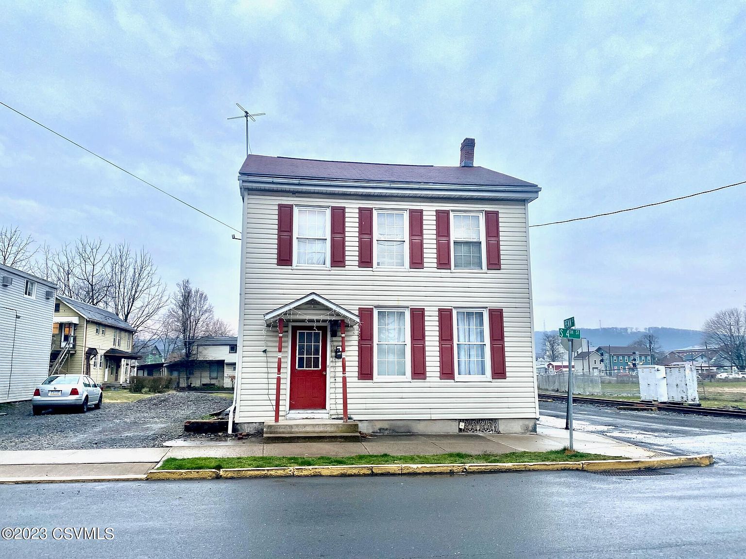 203 S 4th St, Sunbury, PA 17801 Zillow