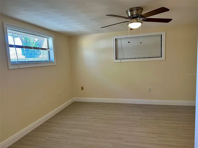 4420 Sawgrass Blvd — Photo 17
