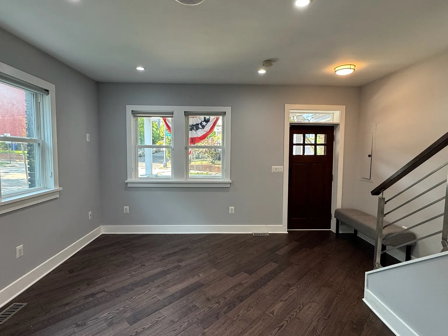 4 bed, 3.5 bath, 2808 sqft, $5,950 — Photo 3