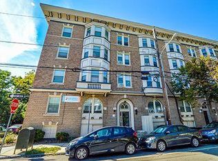 414-18 S 44th St #B1, Philadelphia, PA 19104
