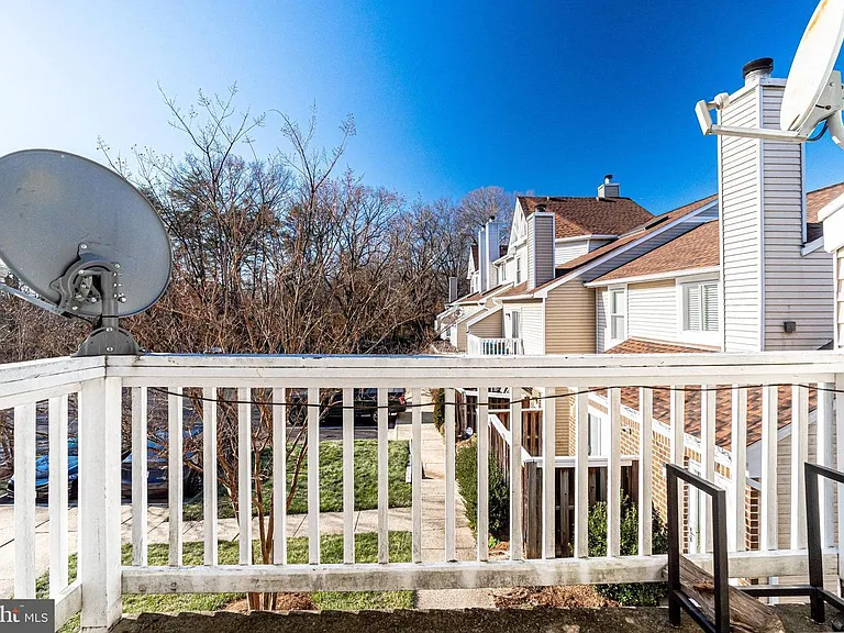 4418 Pembrook Village Dr — Photo 26