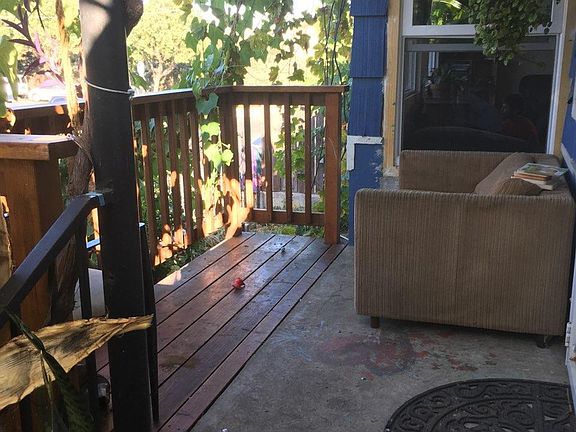 3rd image of 4835 Polk Ave