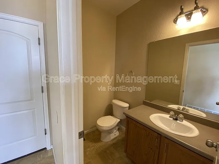 10289 E 113th Ave — Photo 10