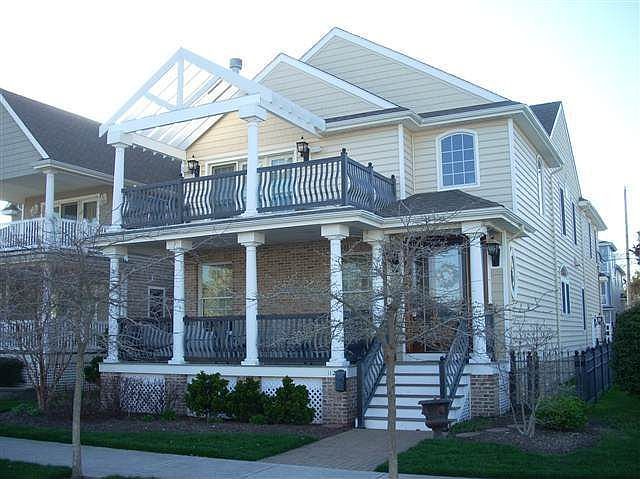 1st image of 112 Haven Ave
