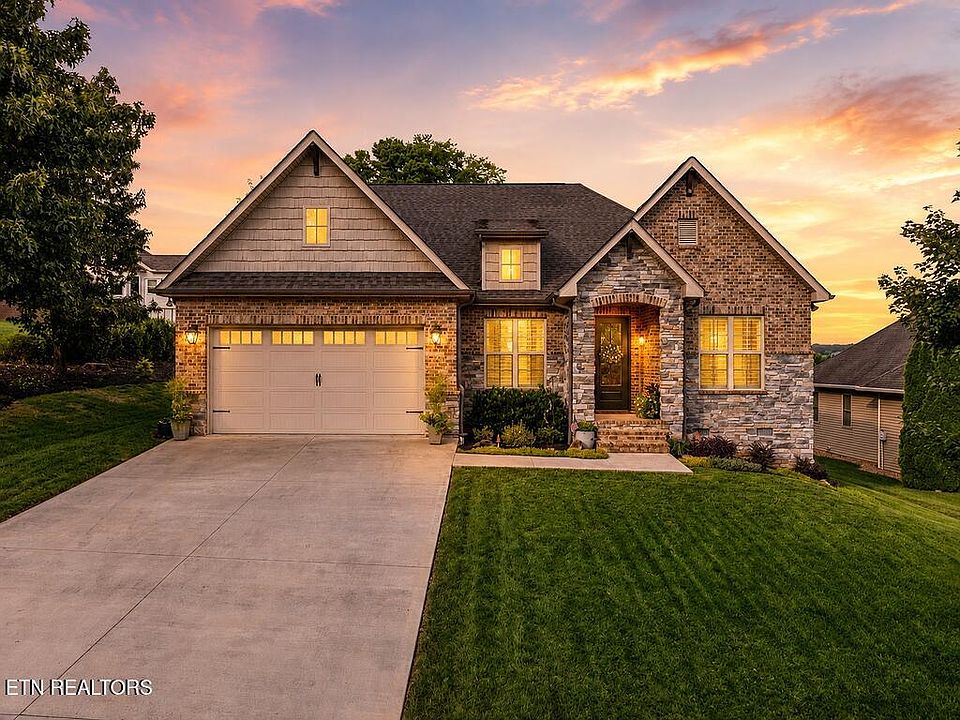 1st image of 140 Coyatee Cir