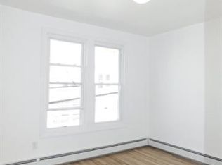 24 Obrien Ct, Bayonne, NJ 07002