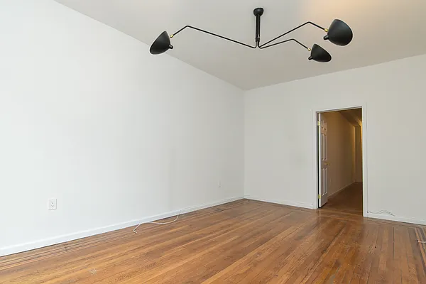 Rented by Bohemia Realty Group | media 2