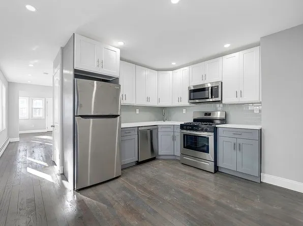 146-13 130th Ave, Jamaica, NY 11436