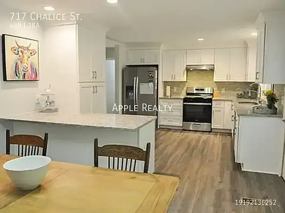 3rd image of 717 Chalice St