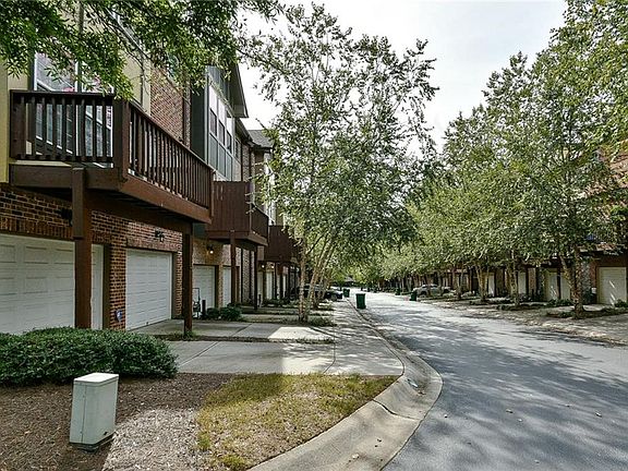 3rd image of 1288 Ashford Creek Way