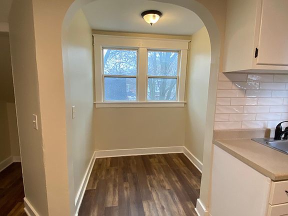 5th image of 1026 Thomas St SE #2