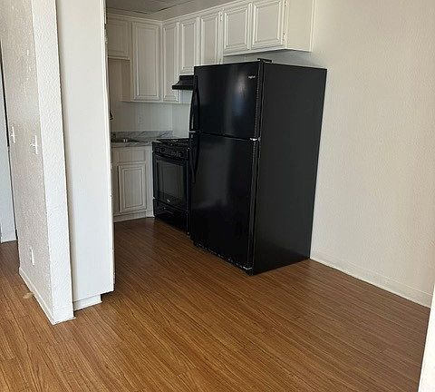 3rd image of 713 Alturas St #1
