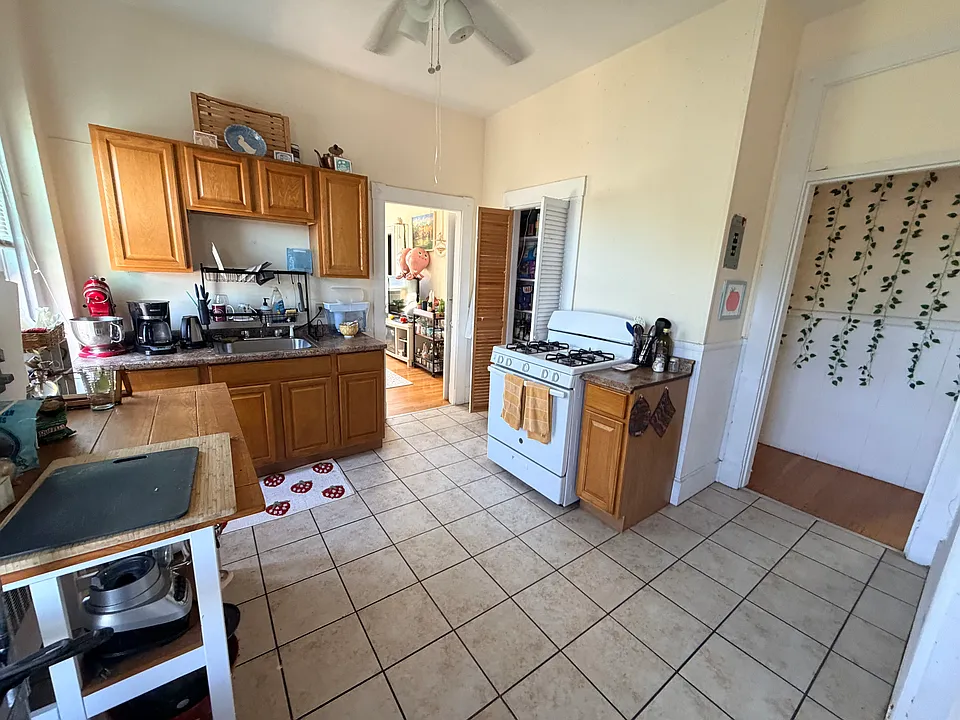 270 Norfolk St #7