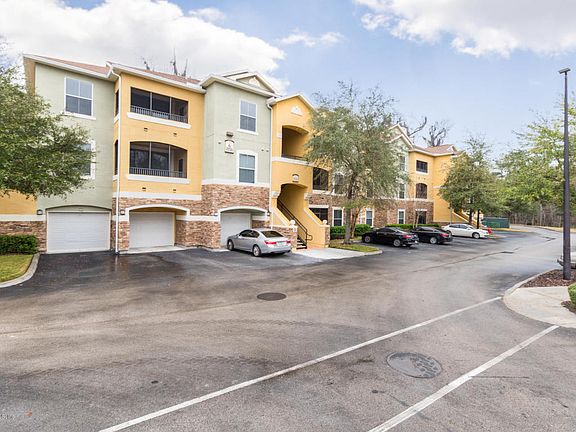 2nd image of 8539 W Gate Pkwy Unit 612