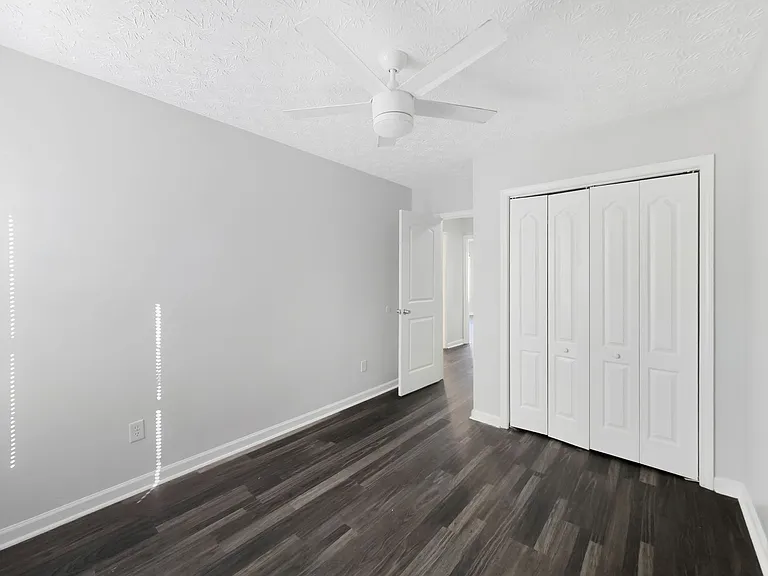 5539 Pineridge Ct — Photo 13