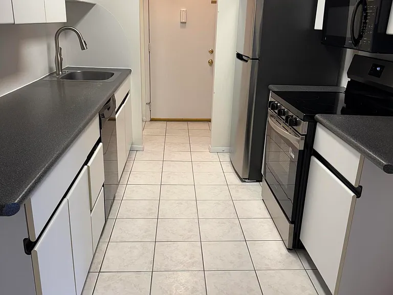 14 Pine Cluster Cir #F — Photo 9