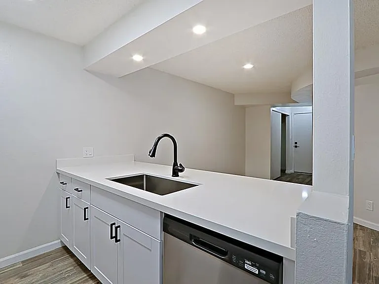 The Northern Apartments — Photo 4