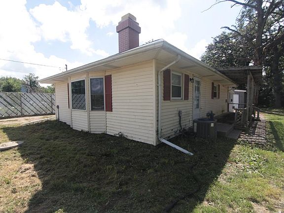 2nd image of 516 127th Ave