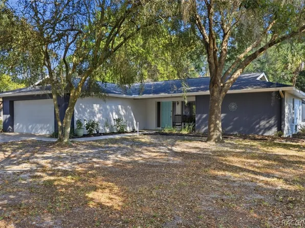 98 Sycamore Cir, Homosassa, FL 34446