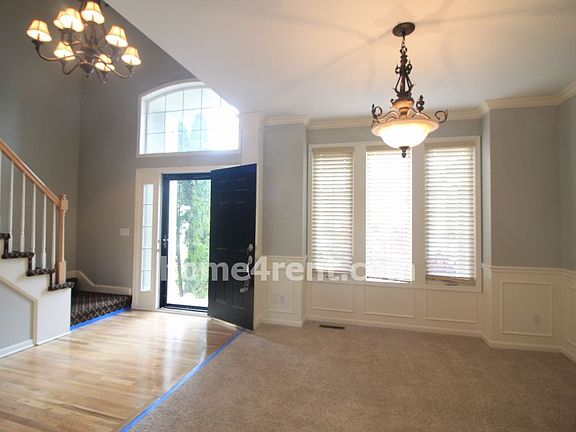 4th image of 5612 NE Hidden Meadow Cir